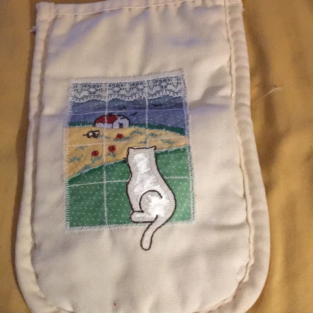 Vintage Handmade Oven Mitt
